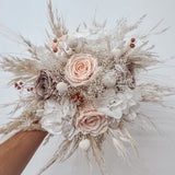 Brautstrauß "Nude Beige" aus Trockenblumen